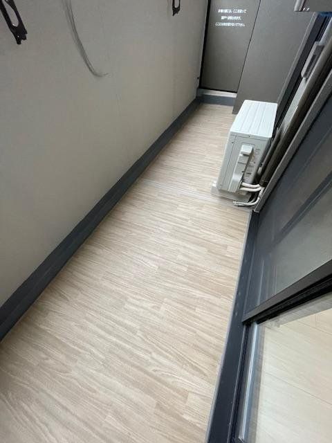 バルコニー　バルコニー