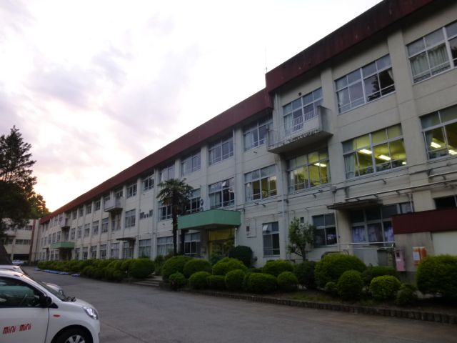 小学校　市立城山小学校（小学校）まで420m
