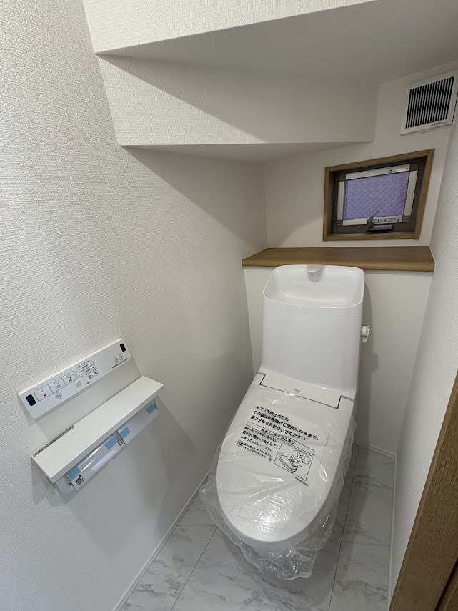 仲町貸家のトイレ写真