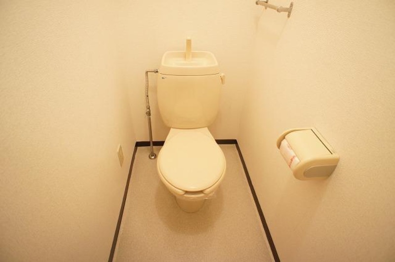 トイレ　図面と現状に相違がある場合には現状を優先
