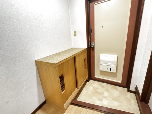 北目町ハイツの玄関写真