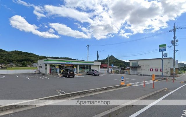 コンビニ　ファミリーマート 玉野迫間店（コンビニ）まで2536m