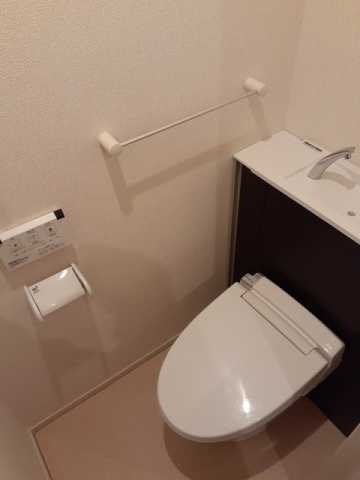 コート・グランドゥールIIのトイレ写真
