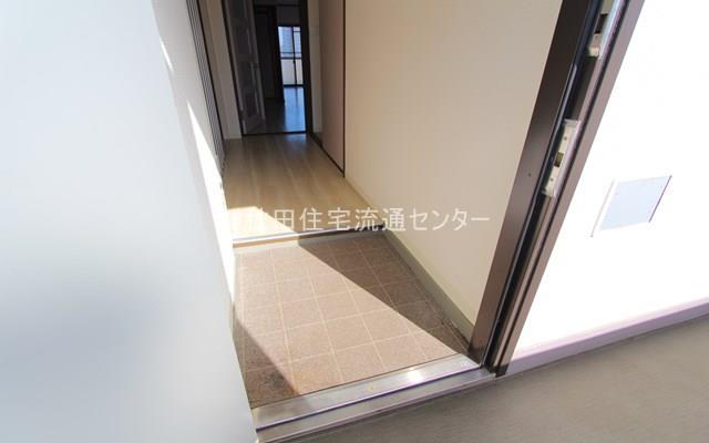 ラフェスタ秋田中通の玄関写真