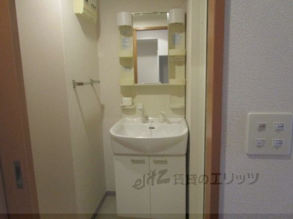 洗面設備　洗面所
