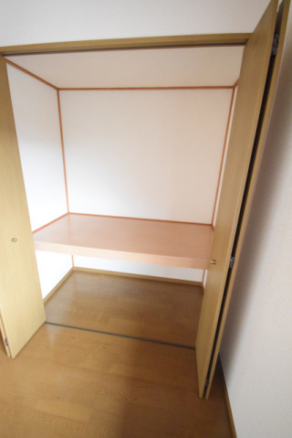 ネオアヴァンセ五代 壱番館の内装写真