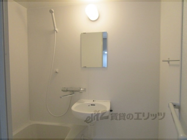ブルーレイクAの内装写真