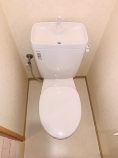 地下鉄御堂筋線 あびこ駅 徒歩9分 6階建 築17年のトイレ写真