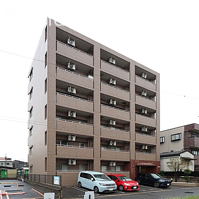 地下鉄東山線 本陣駅 徒歩9分 築23年