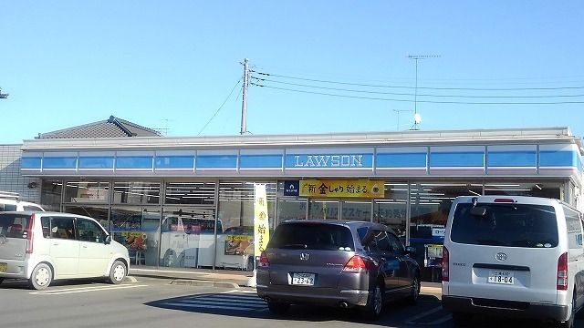 コンビニ　ローソン境町店（コンビニ）まで400m