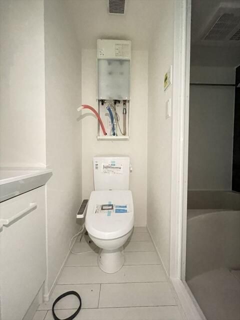 ＪＲ中央線 高円寺駅 徒歩6分 4階建 築3年のトイレ写真