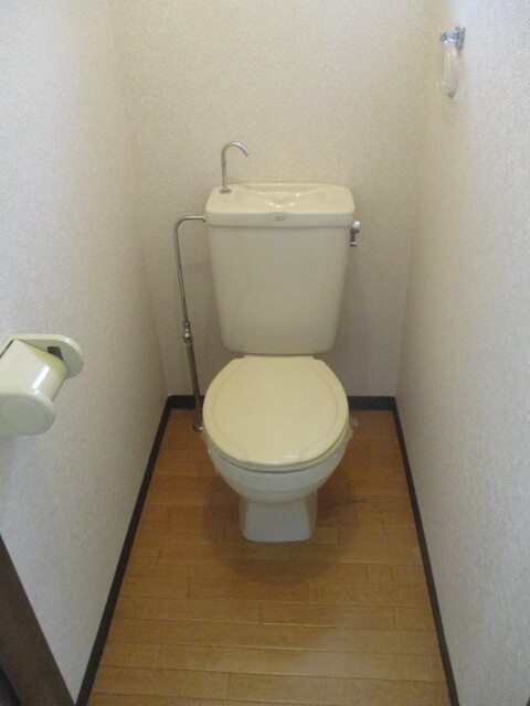 パークサイドフジB棟のトイレ写真