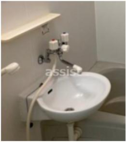 洗面設備　※他号室の参考写真です。