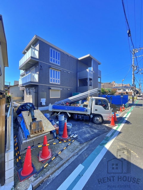 その他共有部分　外観（建設中）
