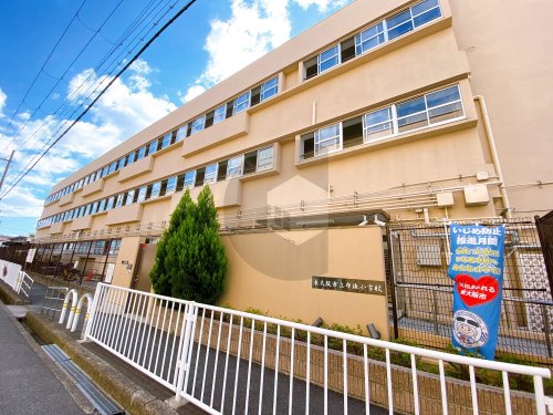 小学校　東大阪市立布施小学校（小学校）まで305m