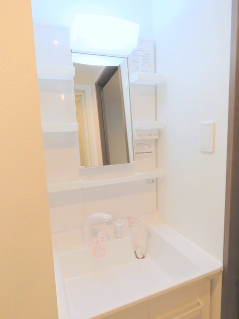 洗面設備　シャンプードレッサーです☆