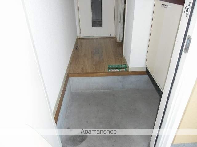 東武東上線 朝霞駅 徒歩8分 2階建 築35年の玄関写真