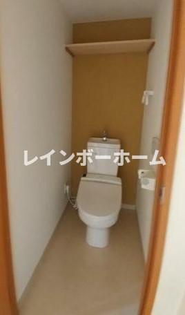 トイレ　※別部屋参考写真。