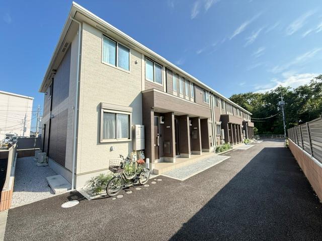 建物外観　外観写真（昼）