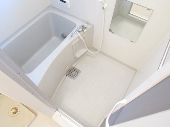 バス・シャワールーム　同物件別部屋です。