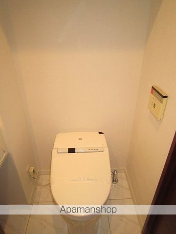 ファーストリアルタワー新宿のトイレ写真