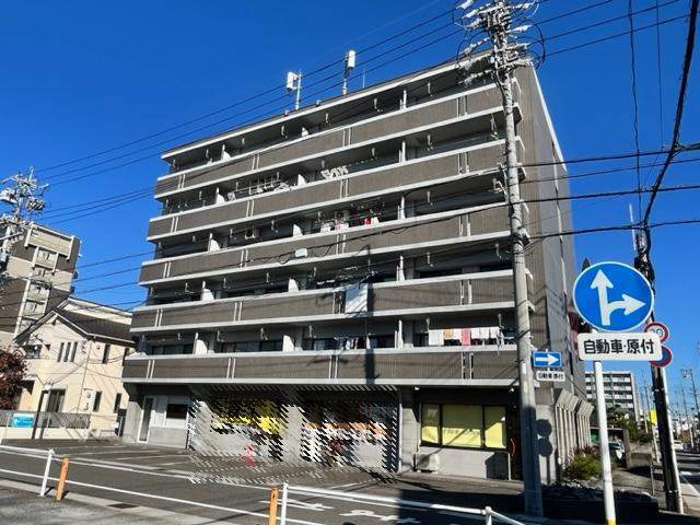 建物外観　エレベーター完備のマンション