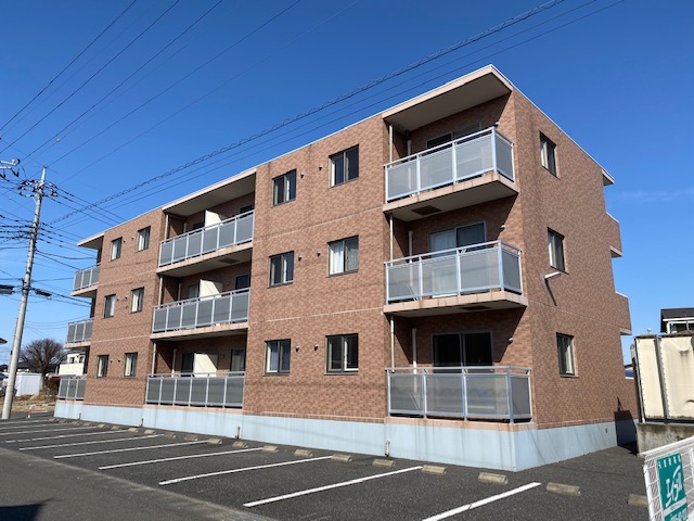 建物外観　内覧やご質問は是非エイブル宇都宮東店へご連絡くださいませ！T