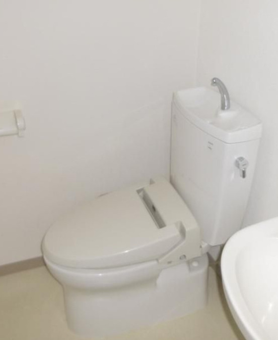 トイレ　ゆったりとした空間のトイレです