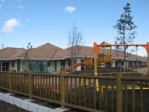 幼稚園・保育園　ゆりかご保育園（幼稚園・保育園）まで663m