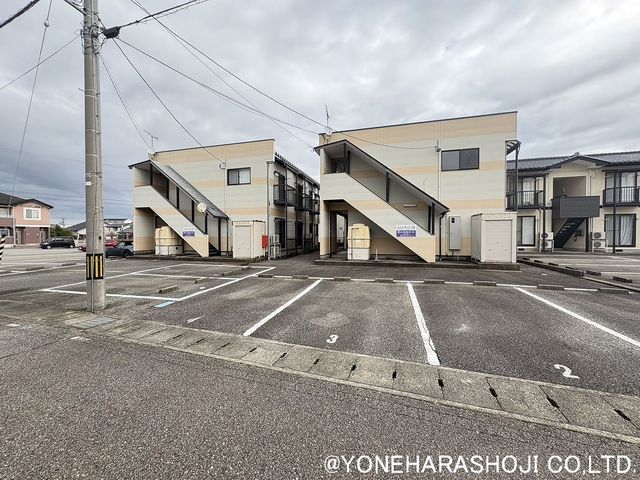 駐車場　融雪駐車場