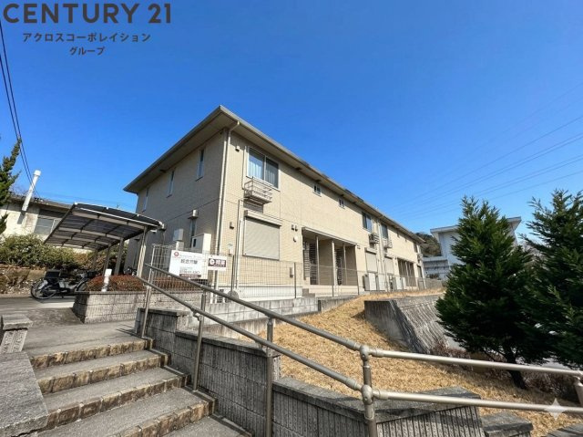 建物外観　敷地内駐車場あり！