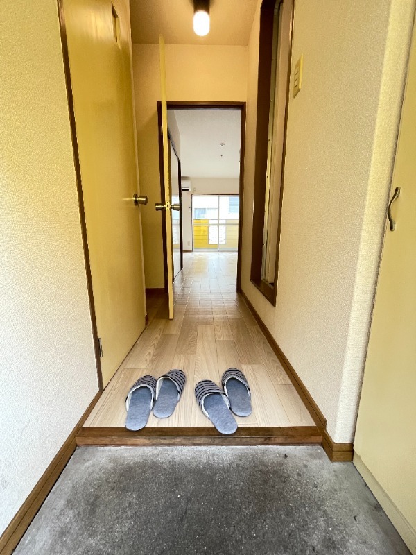 玄関　玄関です！下駄箱付きです！