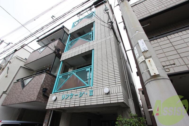 【神戸市兵庫区塚本通のマンションの建物外観】