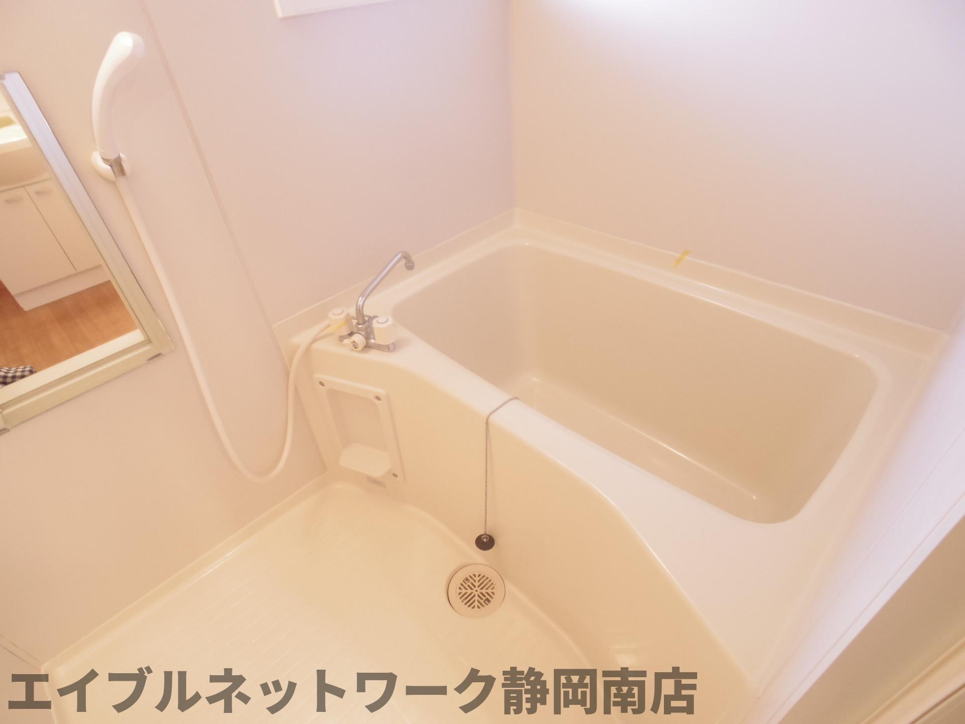 バス・シャワールーム　日々の暮らしに欠かせないお風呂です