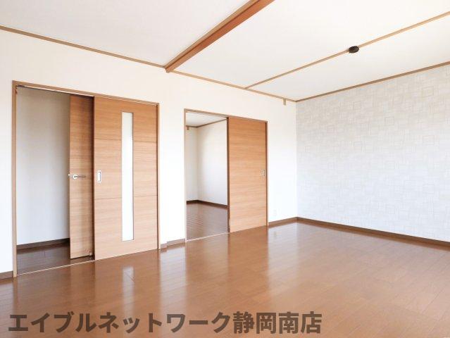 収納　十分な収納スペースがあります