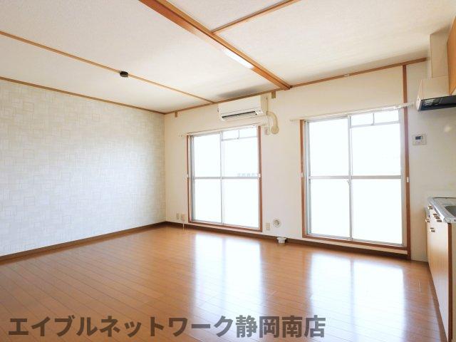 居室・リビング　おしゃれな居間です