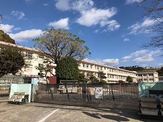 【エクセルライフ宇都の小学校】