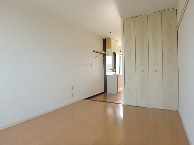 居室・リビング　図面と現状に相違がある場合には現状を優先．．．