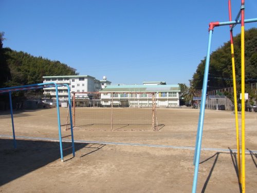 【コーポハイセレント貫の小学校】