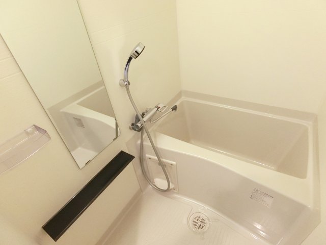 バス・シャワールーム　詳細は、RISUMO江坂本店→06-6155-7137まで♪