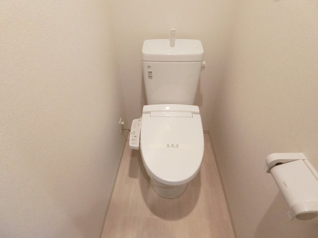 トイレ　詳細は、RISUMO江坂本店→06-6155-7137まで♪