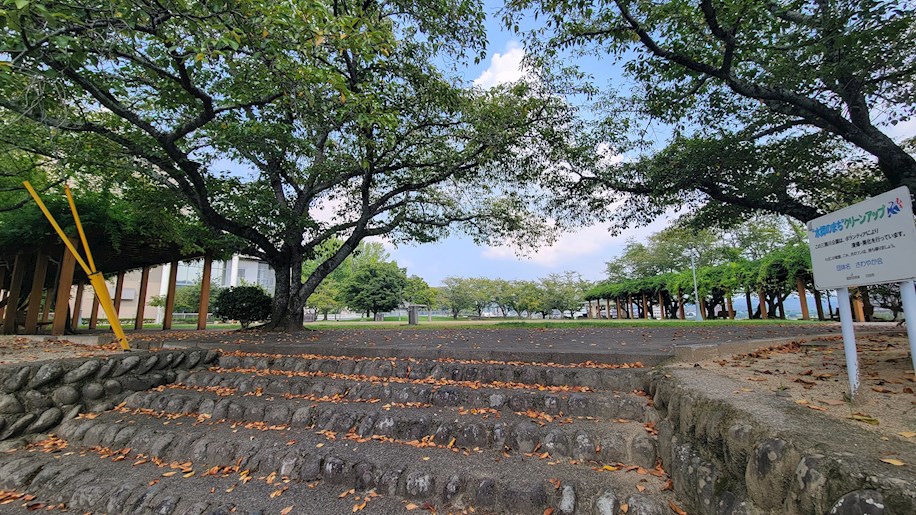 【ルミナス　フォレストの公園】