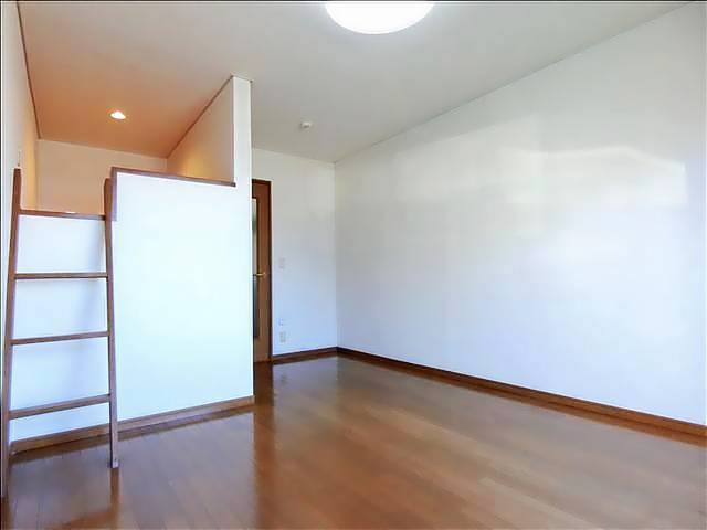 居室・リビング　（参考写真）東向きのお部屋です。