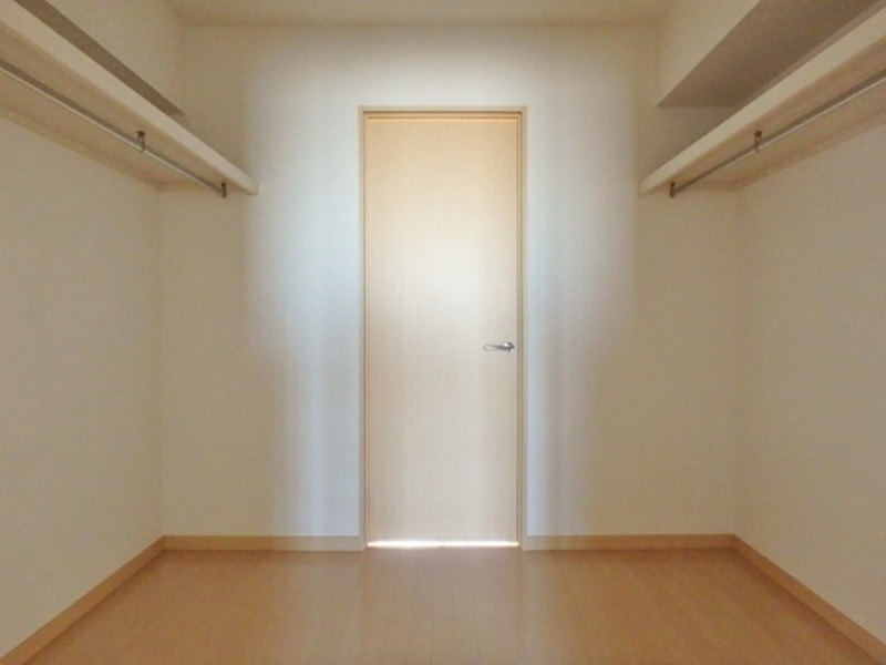 収納　図面と現状に相違がある場合には現状を優先