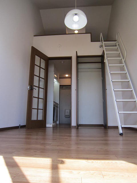 居室・リビング　別部屋参考写真