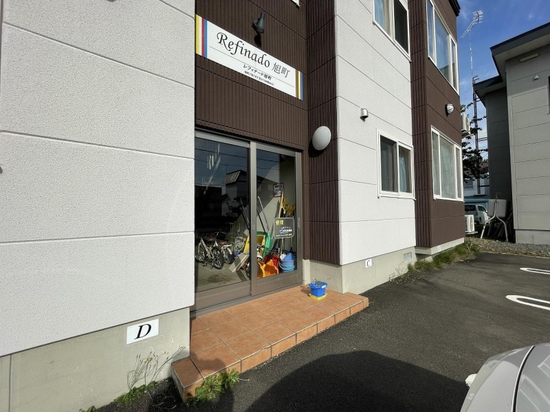 エントランス　エントランス