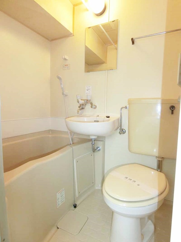 バス・シャワールーム