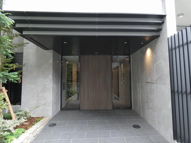 エントランス　エントランス