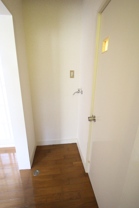 その他設備　洗濯機置き場