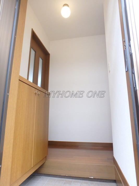 玄関　玄関ホール